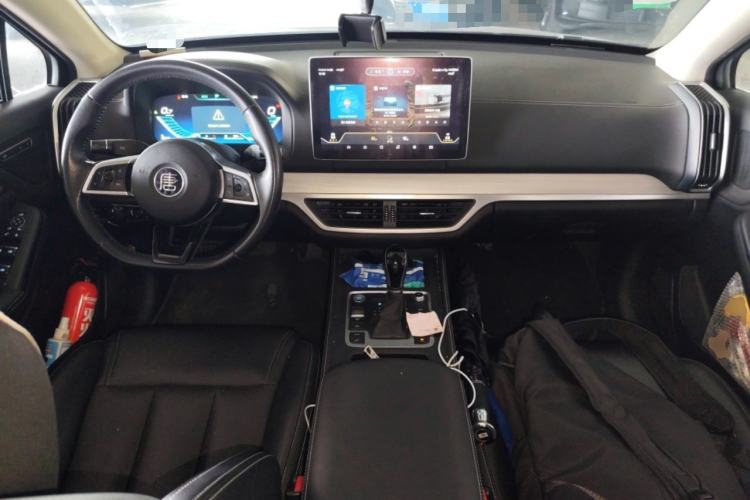 Used BYD Tang 2018 2.0T Automatic Smart Connect Prestige 7-Seater China V Standard Center Console