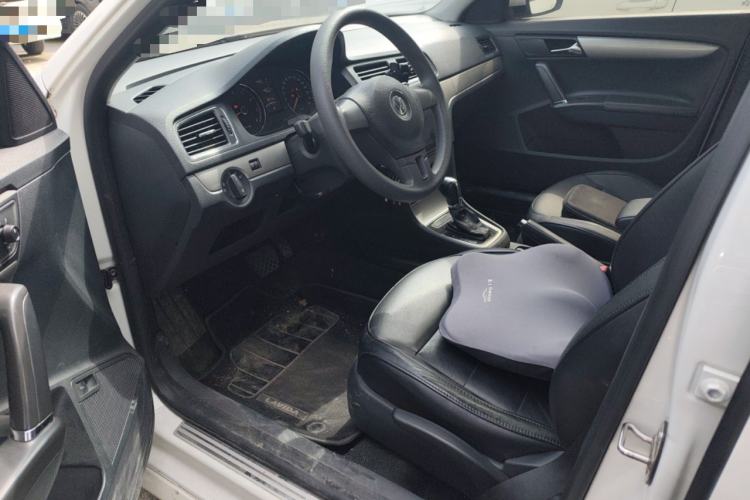 Used Volkswagen Lavida 2013 Restyled Classic 1.6L Automatic Comfort Edition
