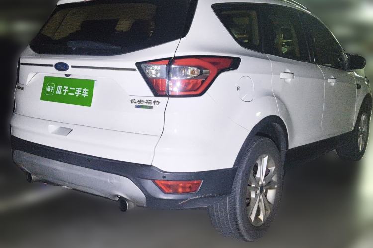 Used Ford Kuga 2018 Facelifted EcoBoost 180 Two-Wheel-Drive Platinum Wing Edition
