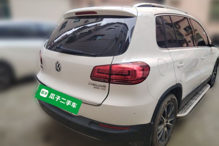 Used Volkswagen Tiguan 2016 300TSI Automatic Two-Wheel Drive Luxury Edition Rear Right 45 Deg