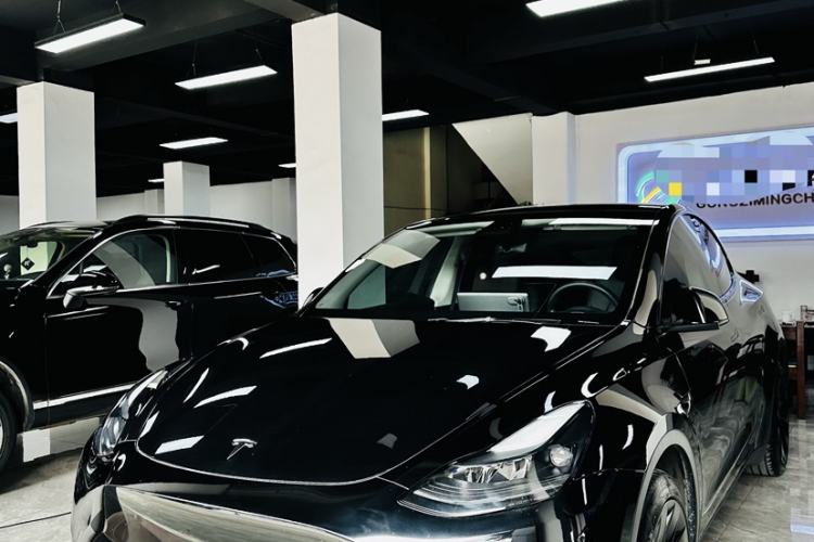 Used Tesla Model Y 2022 Rear-Wheel-Drive Version