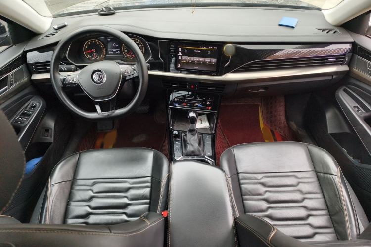 Used Volkswagen Passat 2020 330TSI Elite Edition China VI
