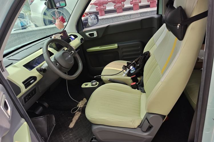 Used Geely Galaxy Panda 2023 Panda Mini 200km Endurance Bear
