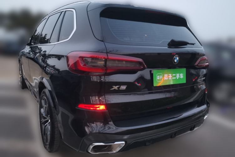 Used BMW X5 2022 Restyled xDrive 30Li Luxury Version M Sport Package Rear Left 45 Deg