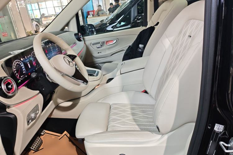 Used Mercedes-Benz V-Class 2024 V 300 L Long Wheelbase Prestige Edition Left Front Seat