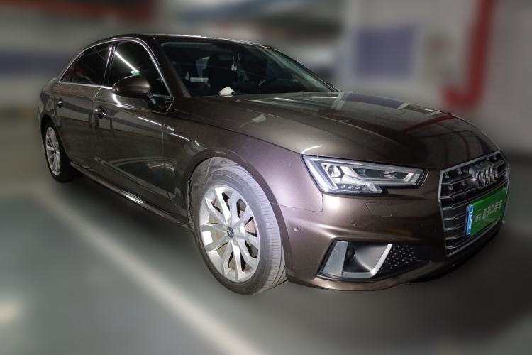 Used Audi A4L 2019 40 TFSI Fashion Edition China VI Emission Standard