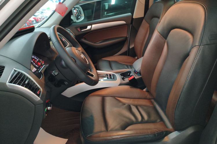 Used Audi Q5 2017 Plus 40 TFSI Technology Model Left Front Seat