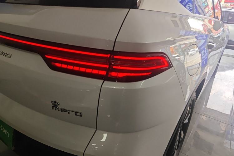 Used BYD Song Pro New Energy 2024 HONOR Edition DM-i 71KM Navigation Model