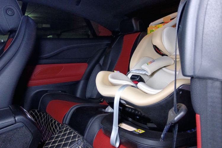 Used Mercedes-Benz E-Class 2019 E 200 4MATIC Coupe
