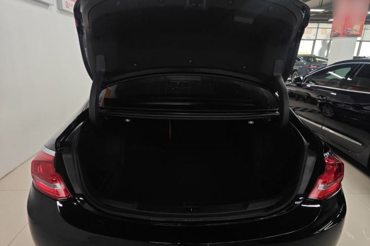 Used Buick LaCrosse 2018 20T Luxury Model
