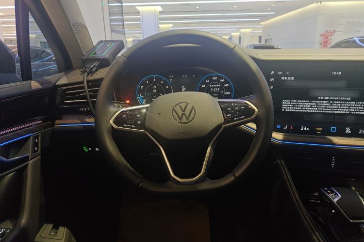 Used Volkswagen Touareg 2025 2.0 TSI Sharp Edition Steering Wheel