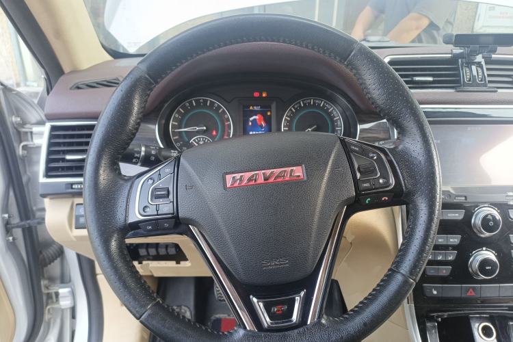 Used Haval H2 2014 1.5T Manual Two-Wheel Drive Elite Edition