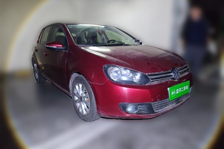 Used Volkswagen Golf 2012 1.6L Automatic Comfort Model Front Right 45 Deg