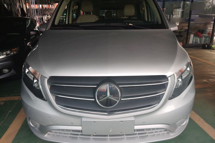 Used Mercedes-Benz Vito 2023 2.0T Business Version 7 Seats Front