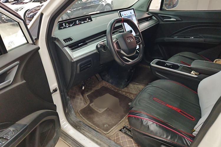 Used NETA V 2022 Chao 300 Lite Ternary Lithium Driver Seat