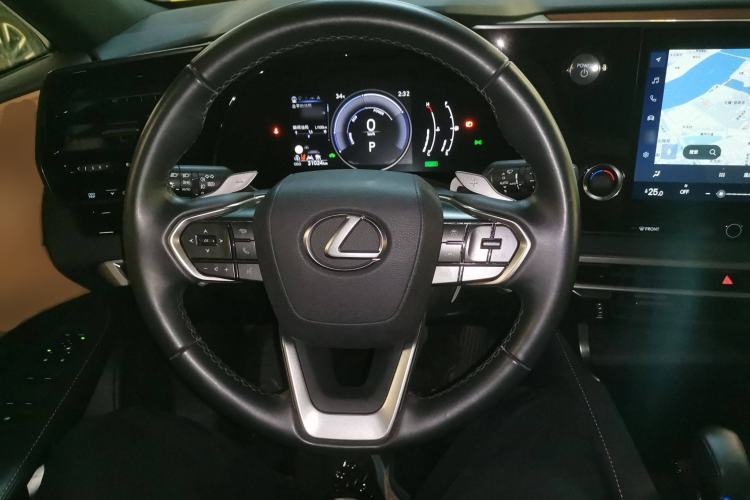 Used Lexus RX 2023 350h Two-Wheel Drive Enjoyment Version
