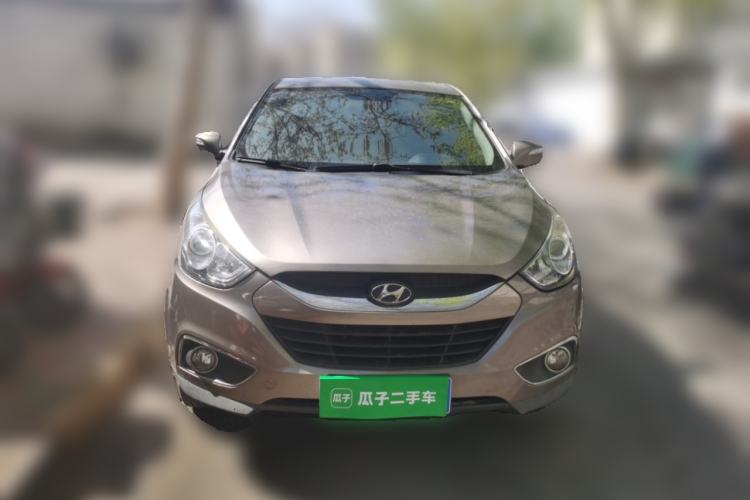 Used Hyundai ix35 2010 2.0L Automatic Two-Wheel Drive New Edition GL Front