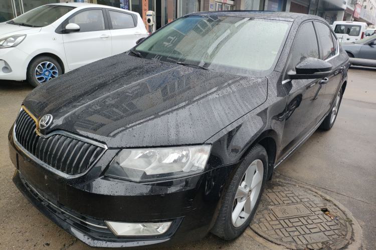 Used Skoda Octavia 2015 1.6L Manual Yijun Edition