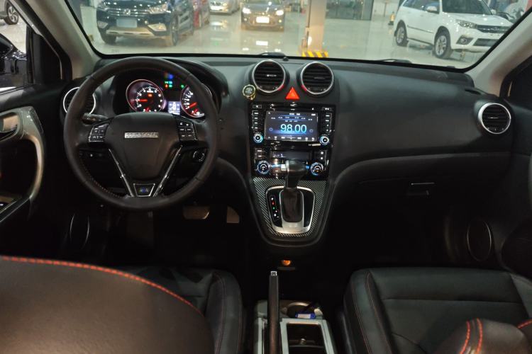 Used Haval H6 2016 Upgraded Model 1.5T Automatic Two-Wheel Drive Elite Version