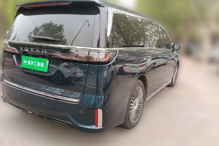 Used VOYAH Dream 2025 PHEV Four-Wheel Drive Prestige Kunpeng Edition