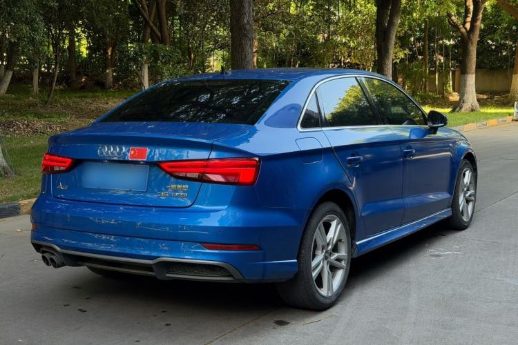 Used Audi A3 2019 Limousine 35 TFSI Fashion Edition China V standard
