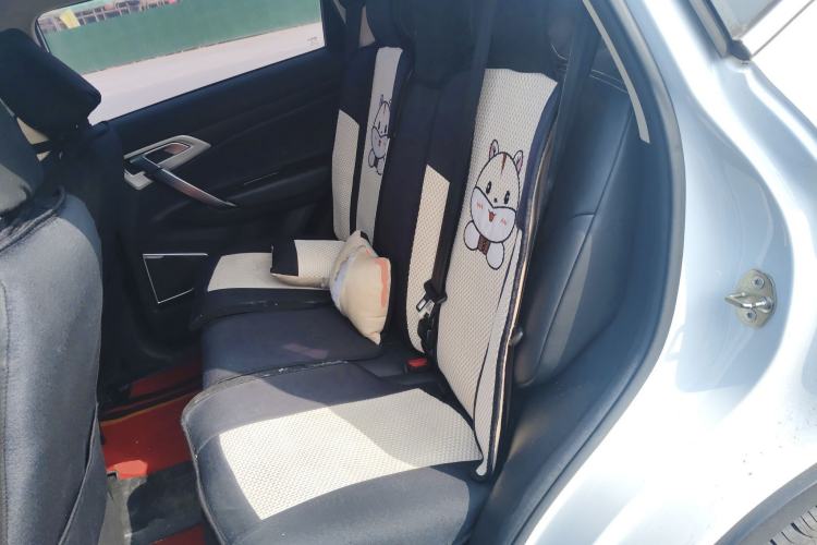 Used Geely Auto Emgrand X7 Sport 2018 1.8TD Automatic Two-Wheel Drive Smart Connect 4G Internet Edition