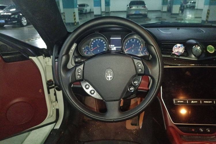 Used Maserati GranTurismo 2008 4.7L Sport