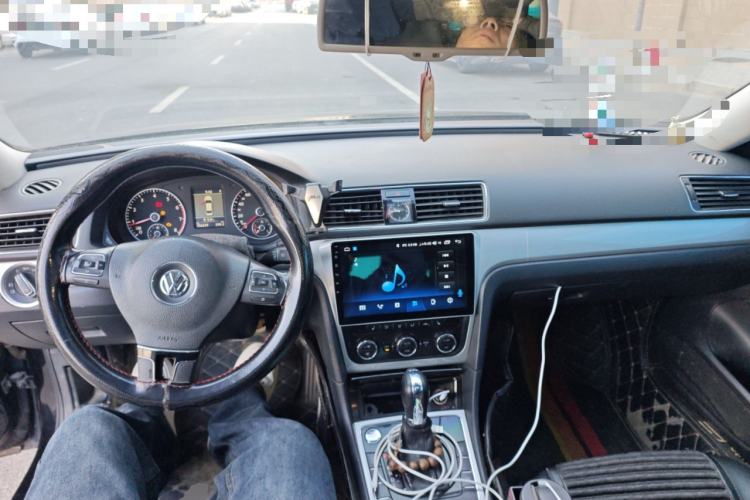 Used Volkswagen Passat 2015 1.8TSI DSG Prestige Edition Center Console