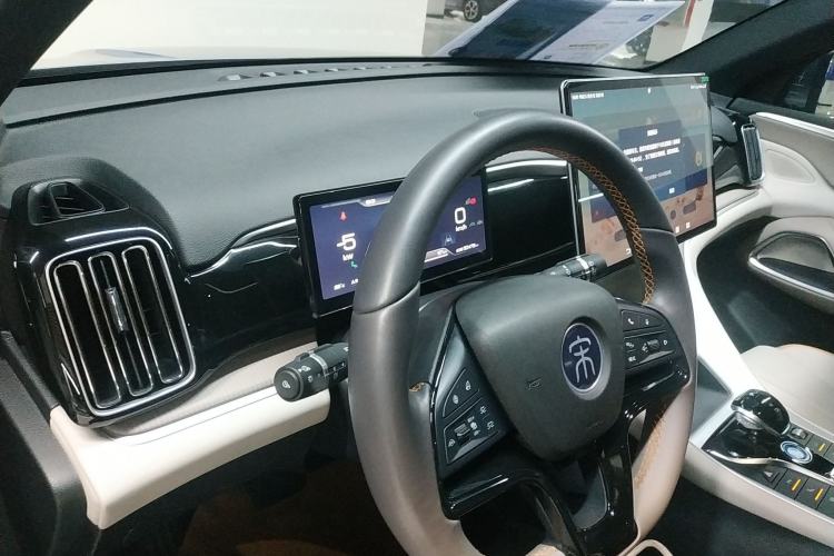 Used BYD Song Pro New Energy 2024 HONOR Edition DM-i 110KM Excellence Model
