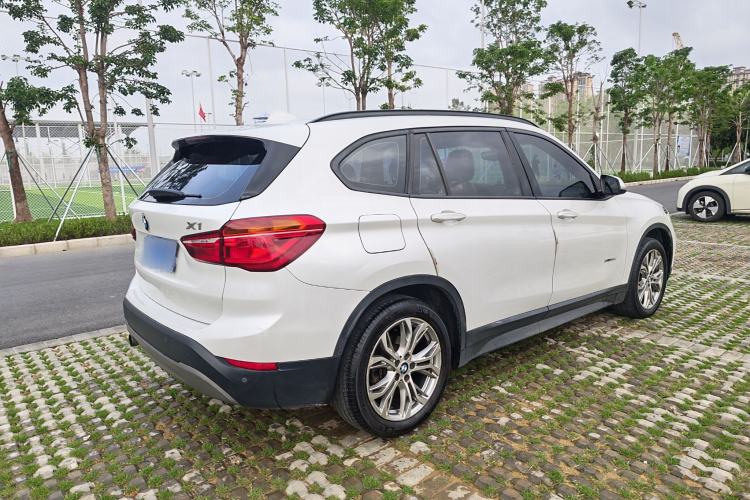 Used BMW X1 2016 sDrive18Li Fashion Model Exterior 3