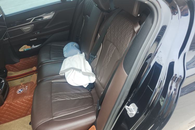 Used BMW 7 Series 2016 730Li Luxury Model
