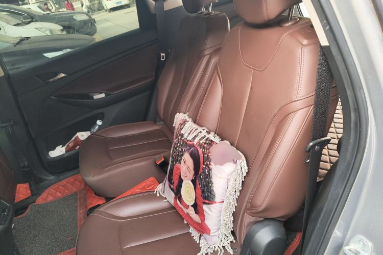 Used Buick GL6 2019 18T 6-Seater Connected Luxury Version China VI Standard
