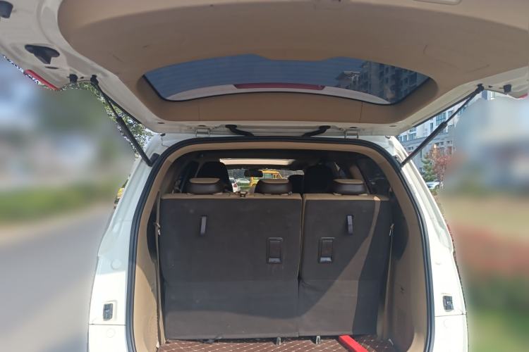 Used Baojun 730 2017 1.8L iAMT Luxury Version 7-Seater
