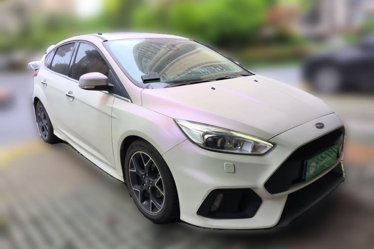 Used Ford Focus 2017 Hatchback EcoBoost 180 Automatic Sport Model Front Right 45 Deg