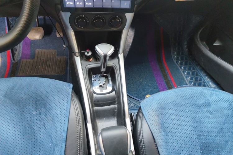 Used Citroen C3-XR 2015 1.6L Automatic Fashion Model