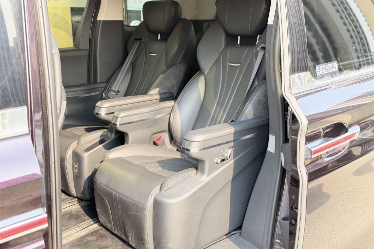 Used Hongqi HQ9 PHEV 2024 2.0T Four-Wheel Drive Business Edition
