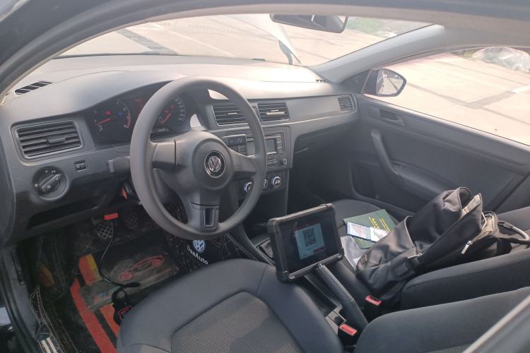 Used Volkswagen Santana 2015 1.4L Manual Fashion Edition