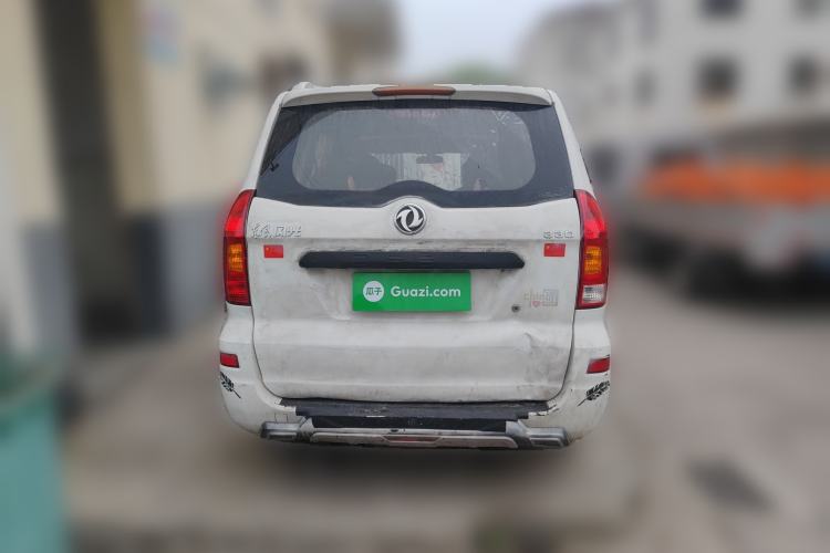 Used Dongfeng Fengon 330 2014 1.5L Manual Standard Edition DK15-02 Rear