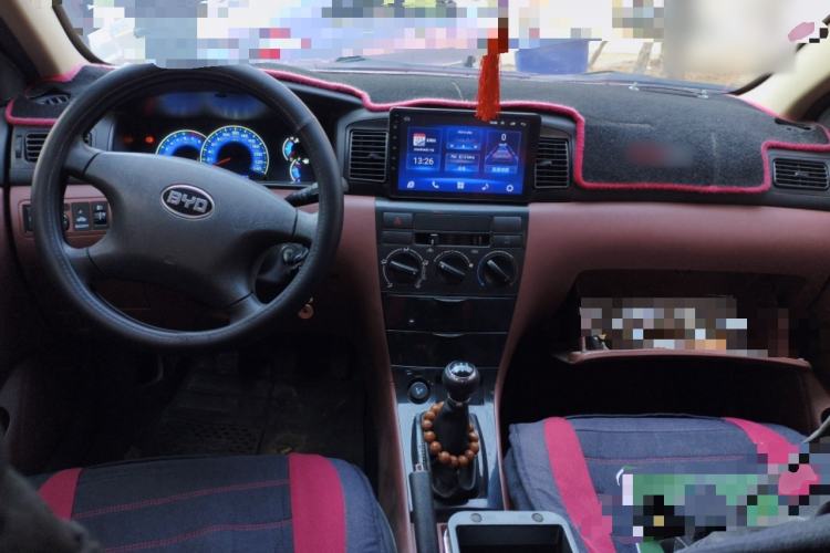 Used BYD F3 2018 1.5L Manual Classic Model Center Console