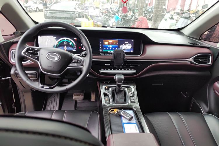 Used GAC Trumpchi M6 2023 PRO 270T DCT Luxury Edition Center Console