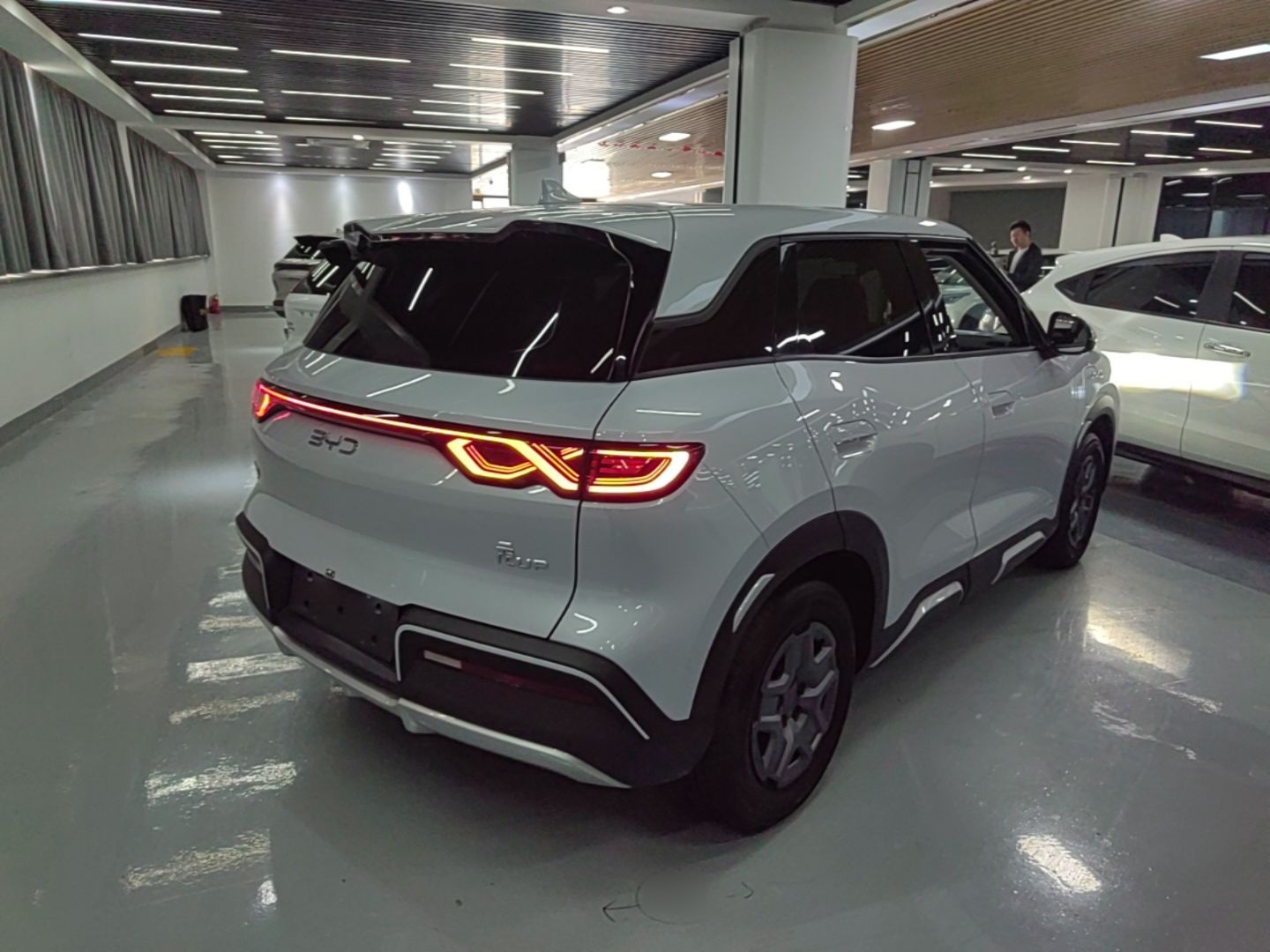 BYD Yuan UP 2025 Model 301KM Leading Version — снимка 6