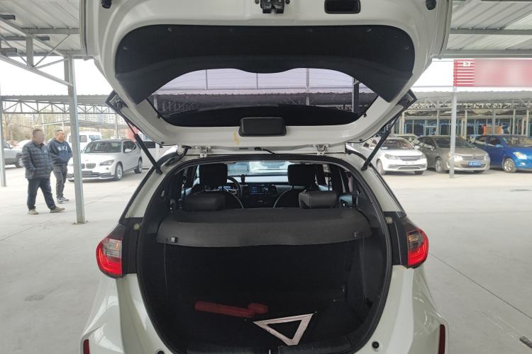 Used Honda Fit 2023 1.5L CVT Trend Edition Trunk