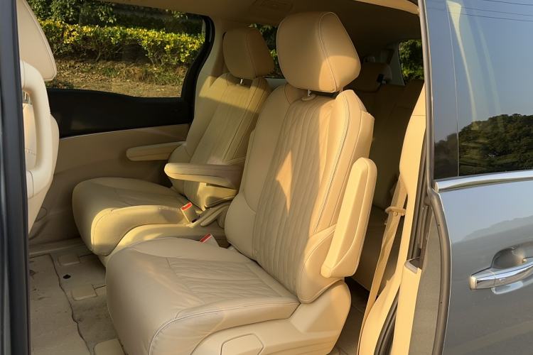 Used Buick GL8 2023 Land Executive Class 652T Luxury Model