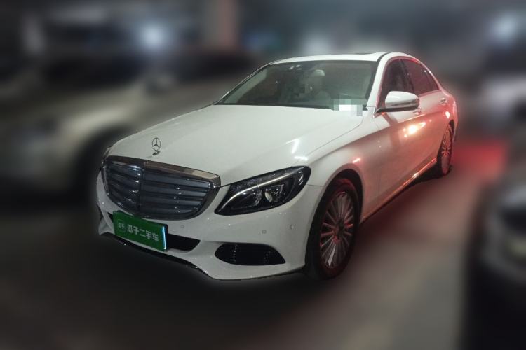 Used Mercedes-Benz C-Class 2015 Facelift C 180 L