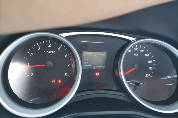 Used Wuling Hongguang S3 2019 1.5L Manual Standard Version China VI Standard
