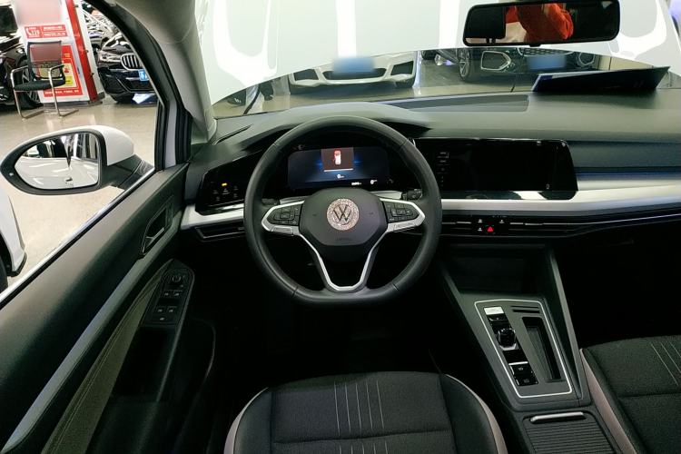 Used Volkswagen Golf 2021 200TSI DSG Pro