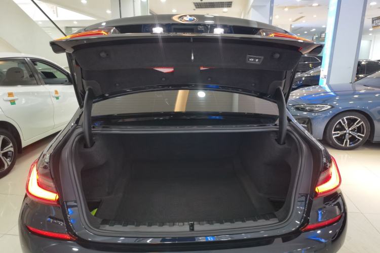 Used BMW 3 Series 2022 325i M Sport Night Edition Package
