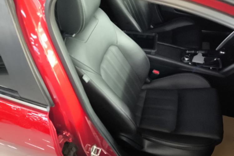 Used Mazda CX-4 2016 2.5L Automatic 4x4 Sky Blue Passion Edition
