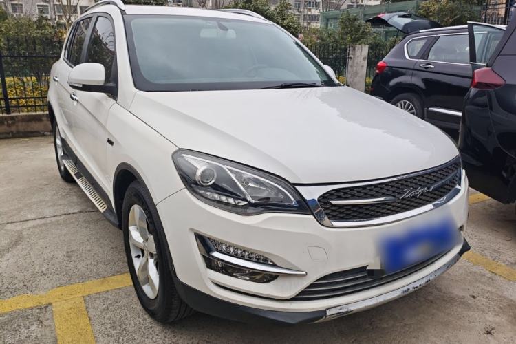 Used Zotye Domy X5 2015 1.5T Manual Luxury Version China IV Standard