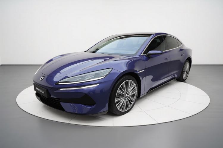 Used Denza Z9 2024 1100 km All-Wheel-Drive Ultra Version